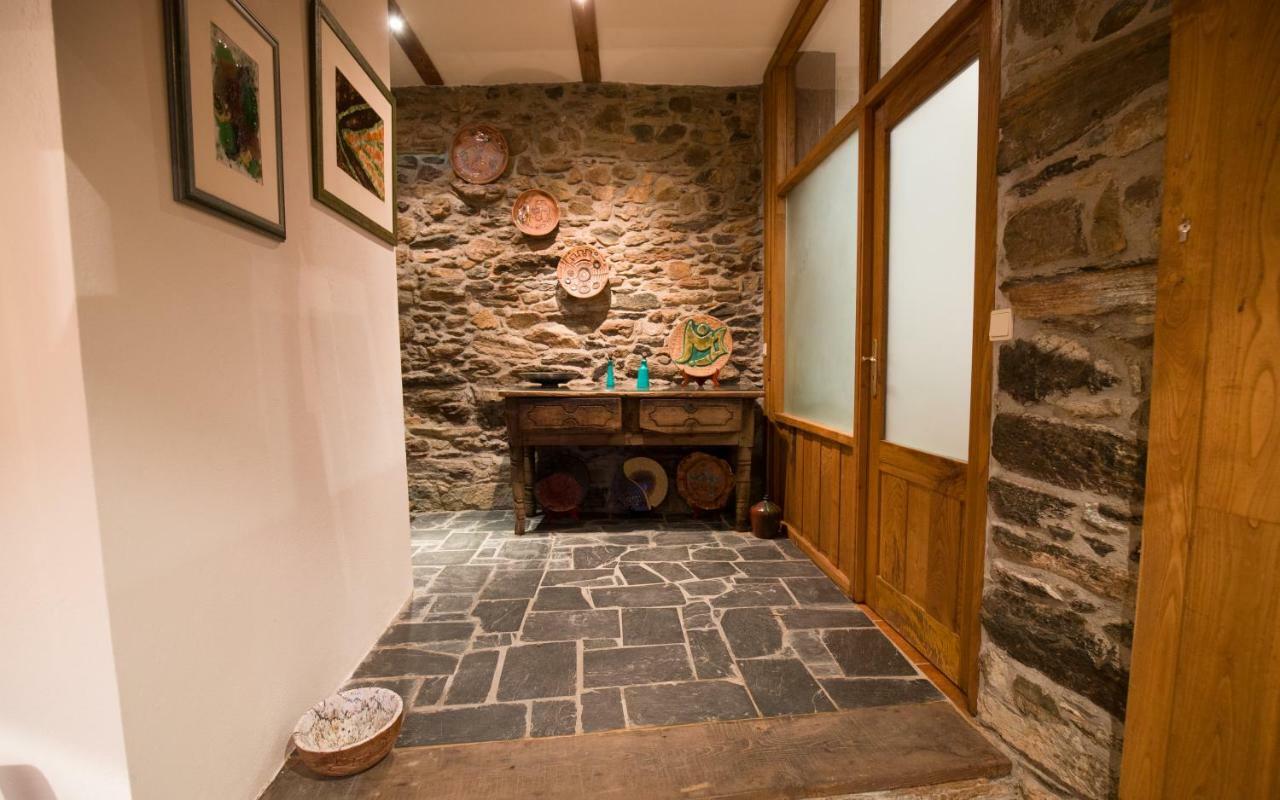 Casa Do Pomar Guest House บรากันซา ภายนอก รูปภาพ